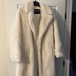 Bagatelle NYC Cozy Sherpa Faux Fur Coat